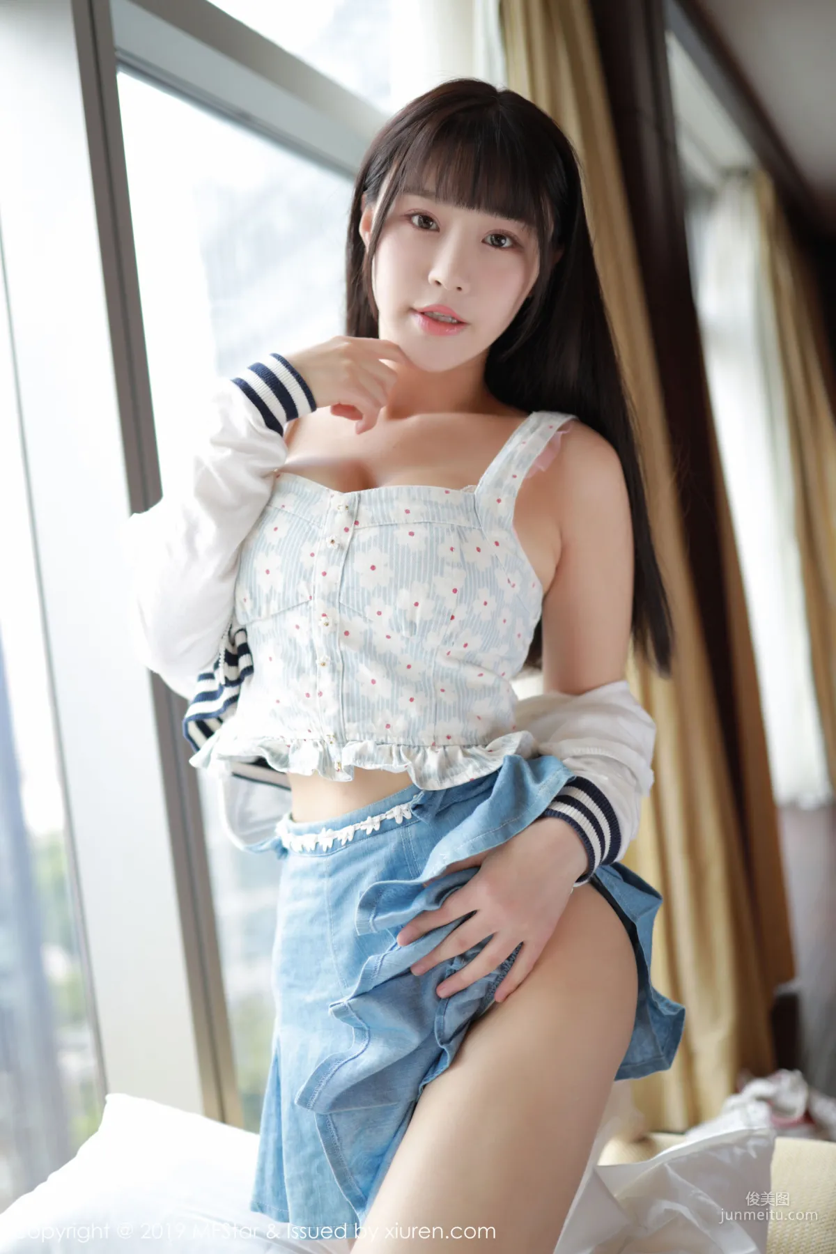 Flower朱可兒《短裙+蕾絲襪》 [模範學院MFStar] Vol.233 寫真集 20