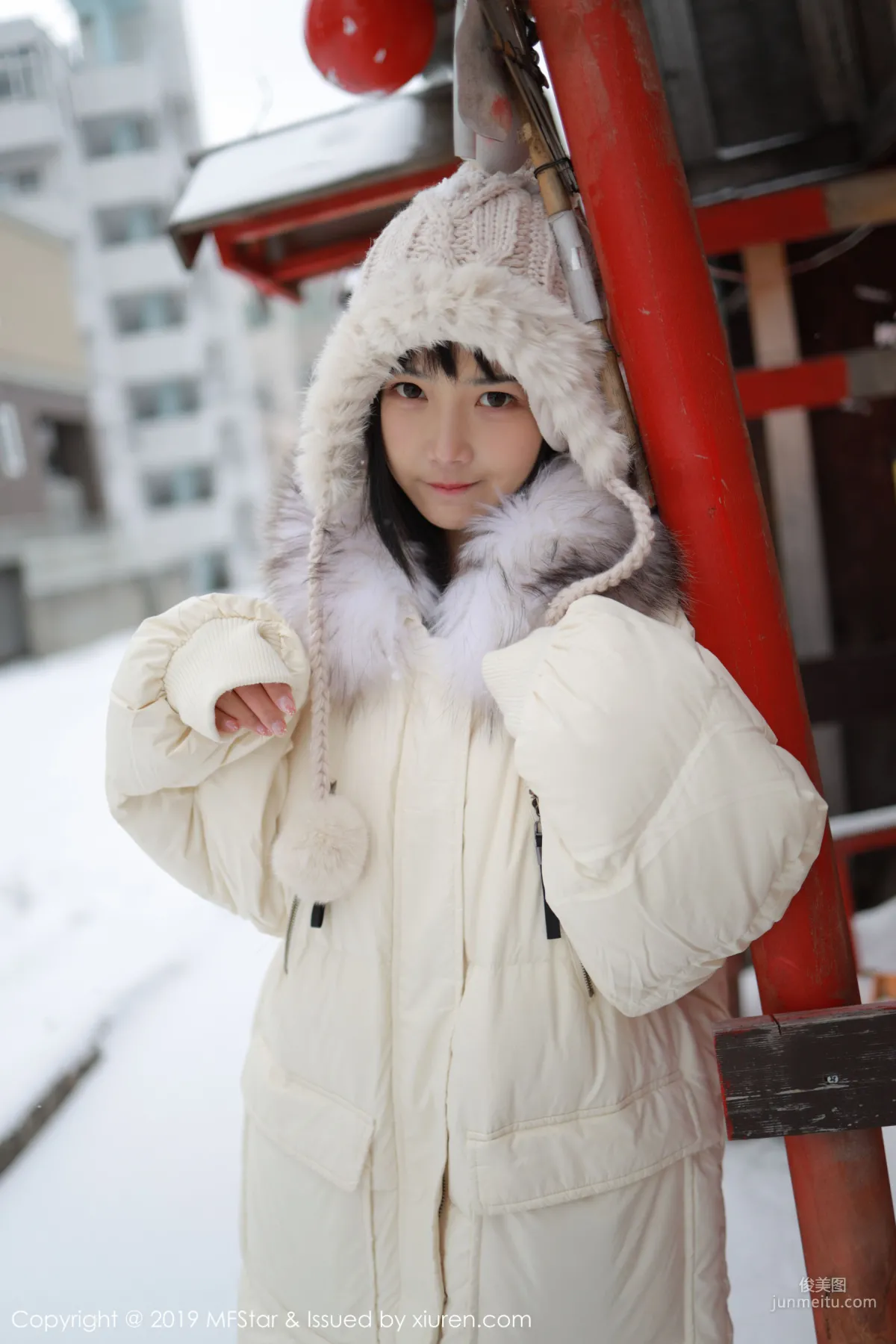 徐微微mia《冰天雪地街拍》 [模範學院MFStar] Vol.246 寫真集 16