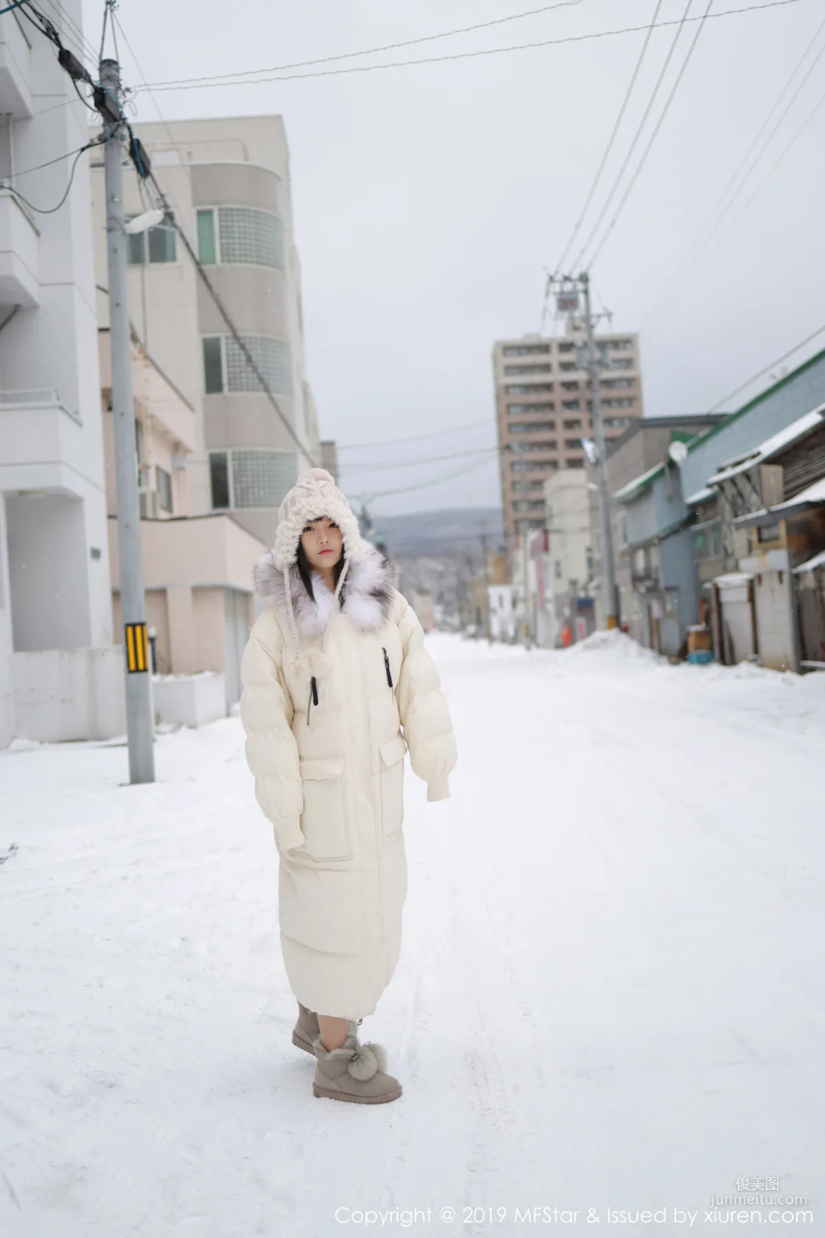 徐微微mia《冰天雪地街拍》 [模範學院MFStar] Vol.246 寫真集 3