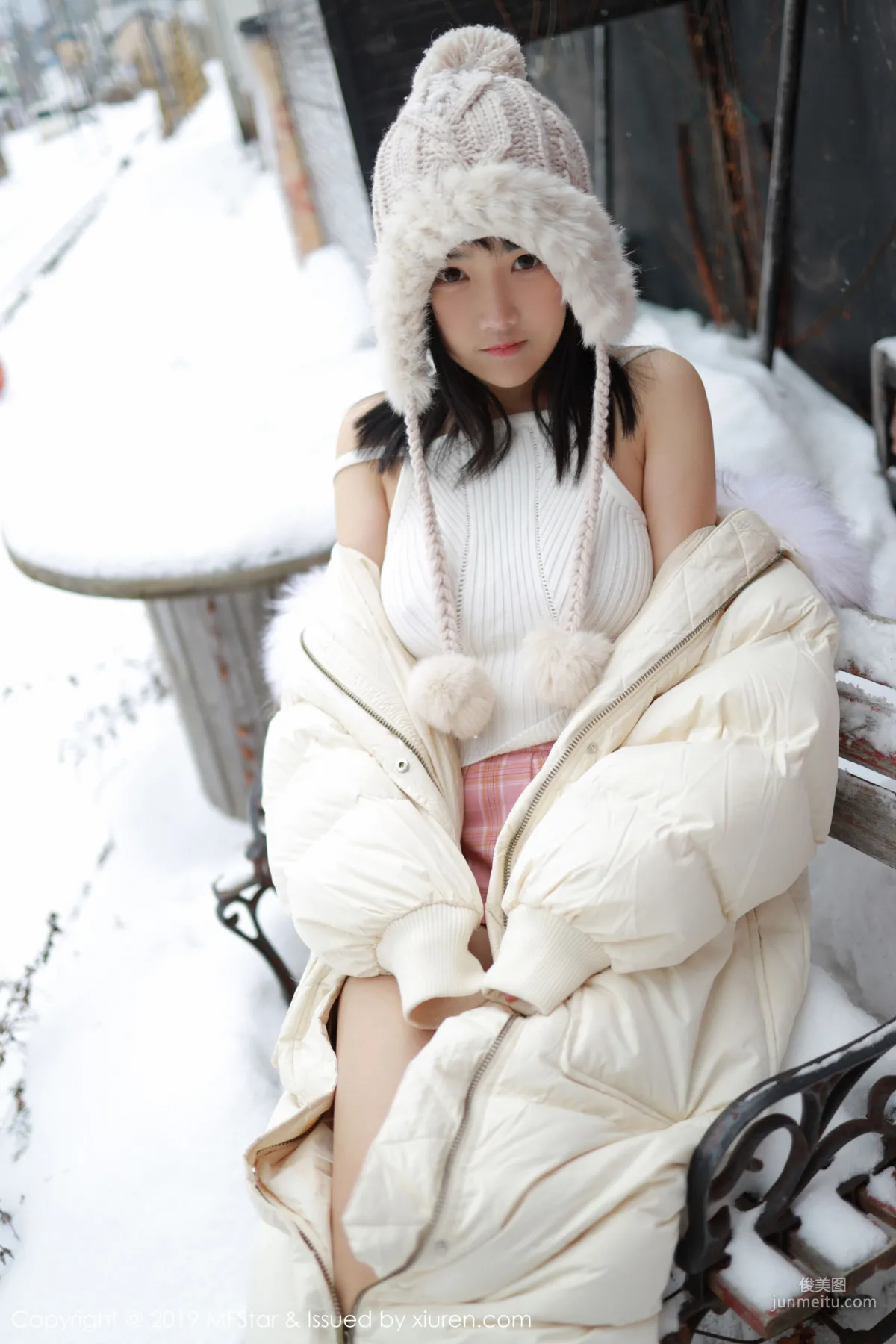 徐微微mia《冰天雪地街拍》 [模範學院MFStar] Vol.246 寫真集 29