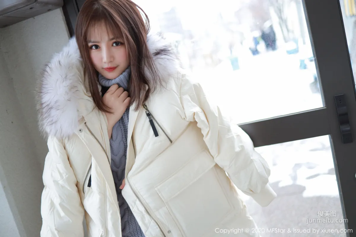 恩率babe《性感開背毛衣系列》 [模範學院MFStar] Vol.262 寫真集 29