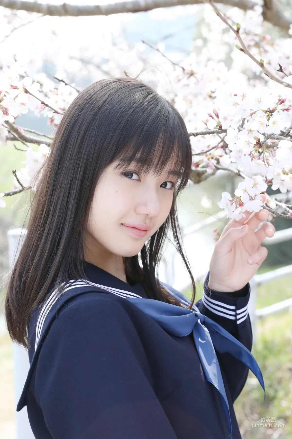 Reina Yokoyama 橫山玲奈 [Hello! Project Digital Books] No.187 寫真集 55