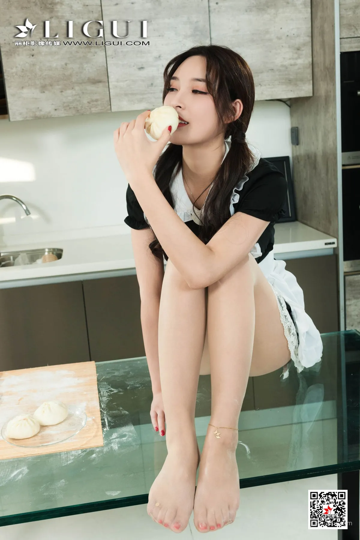 Model 雪糕《極品包子廚娘絲足》 [麗櫃LIGUI] 寫真集 38