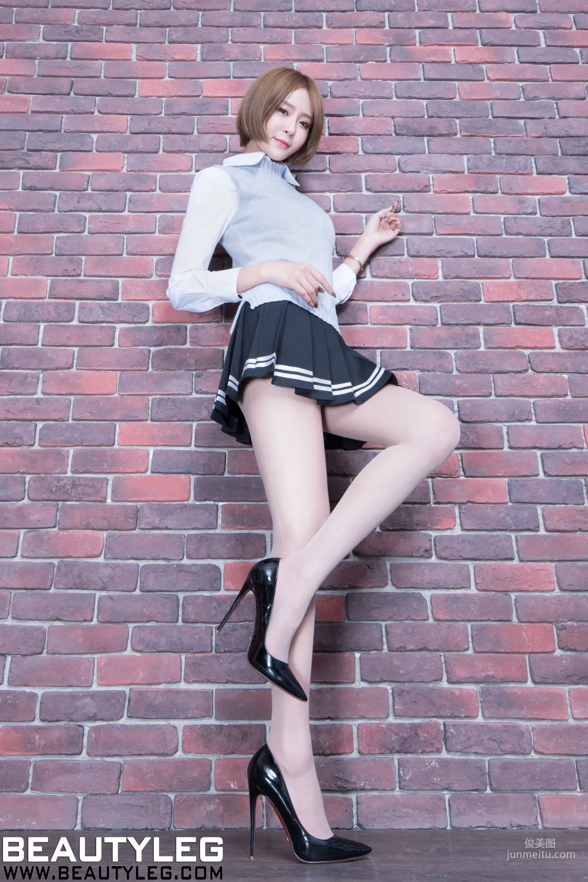 莊溫妮Winnie《長腿學妹+黑絲制服》 [Beautyleg] No.1901 寫真集 6