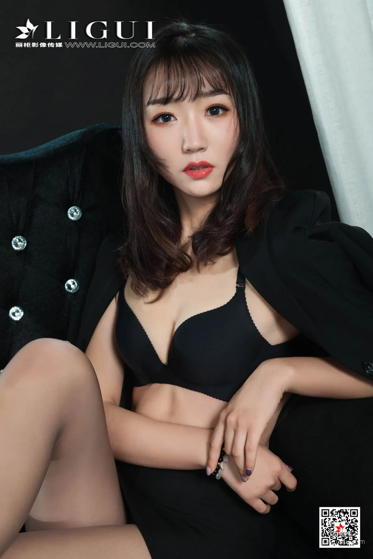 Model 小涵《肉丝高跟美腿OL》 [丽柜LIGUI] 网络丽人 写真集4