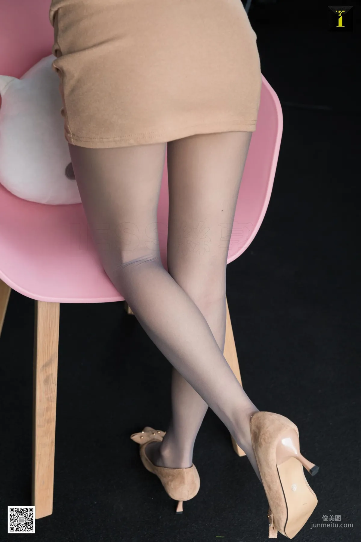 模特美子 《高級駝色系》 [異思趣向IESS] 寫真集 17