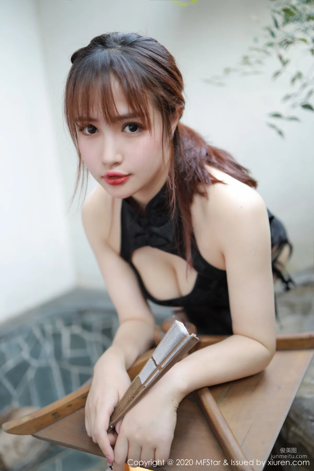 恩率babe《古典旗袍與朦胧黑絲系列》 [模範學院MFStar] Vol.269 寫真集 23
