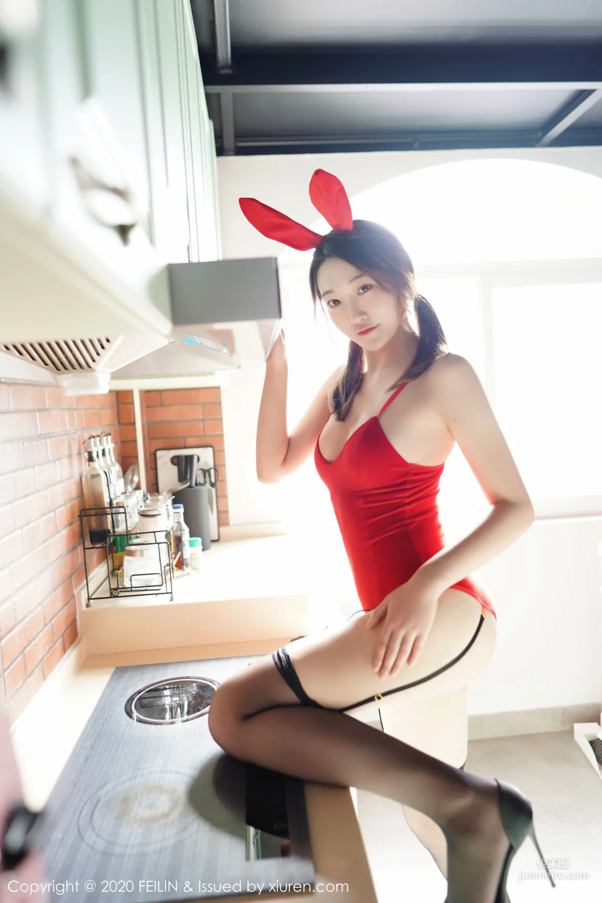 A.小熊貓《身嬌體柔膚白貌美的妹子》 [嗲囡囡FEILIN] VOL.226 寫真集 22