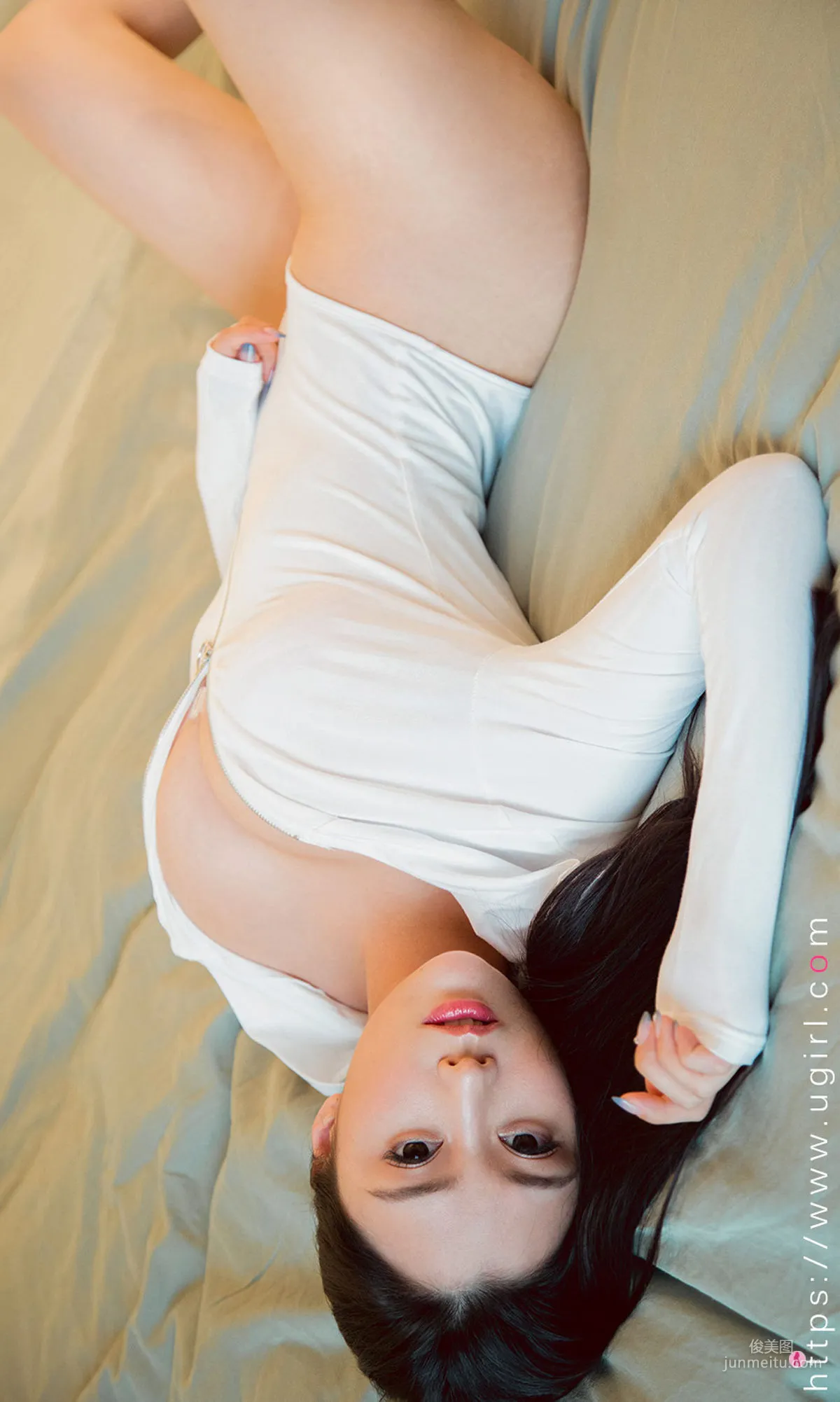 小仙《小鮮女》 [尤果圈Ugirls] No.1765 寫真集 20