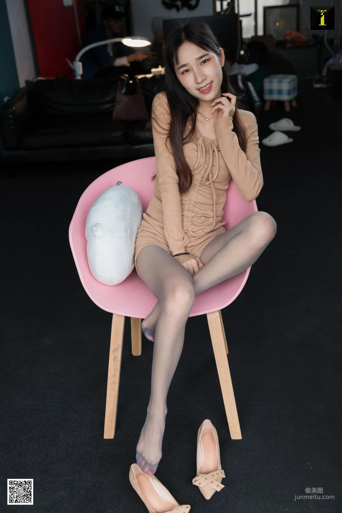 模特美子 《高級駝色系》 [異思趣向IESS] 寫真集 37
