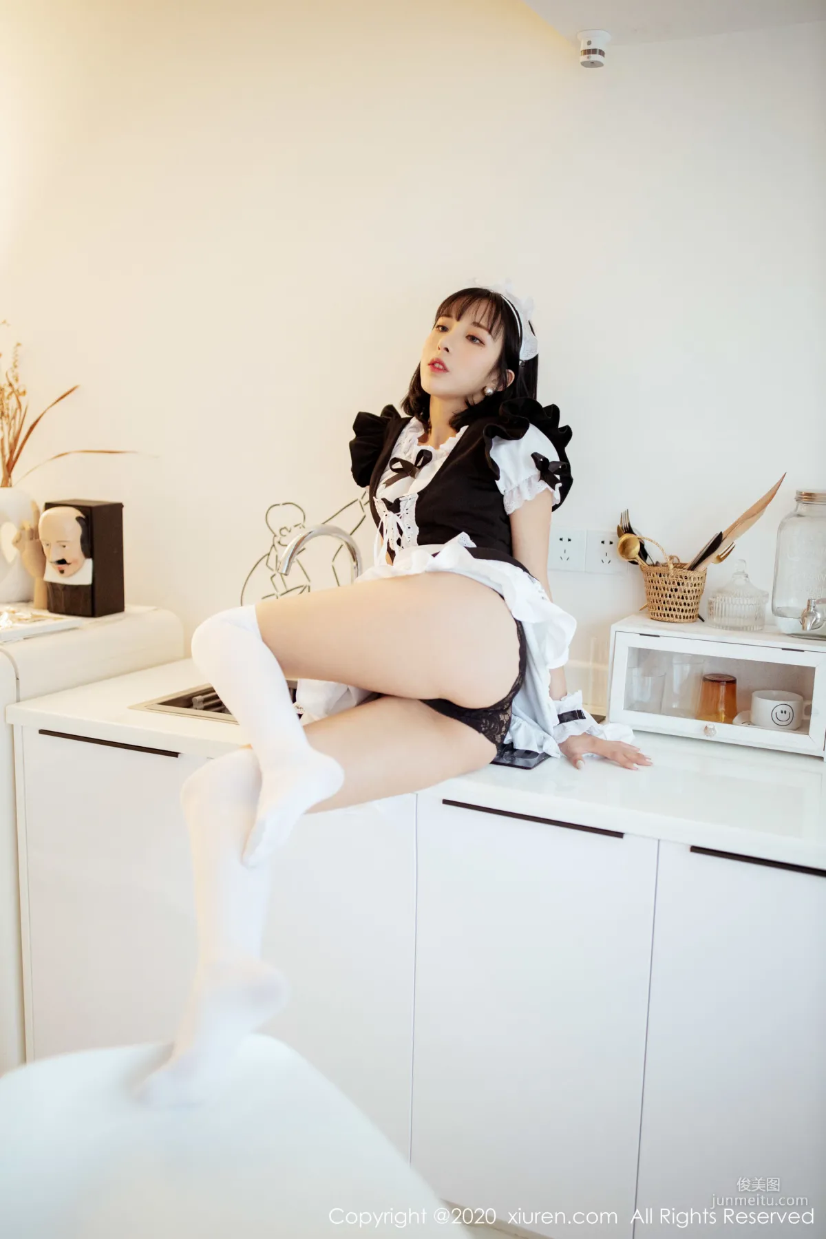 陳小喵《情趣的女仆》 [秀人XIUREN] No.2008 寫真集 24
