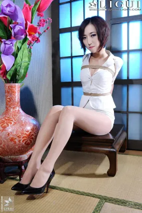 [麗櫃美束LiGui] Model 美美《繩藝捆綁》美腿玉足寫真圖片