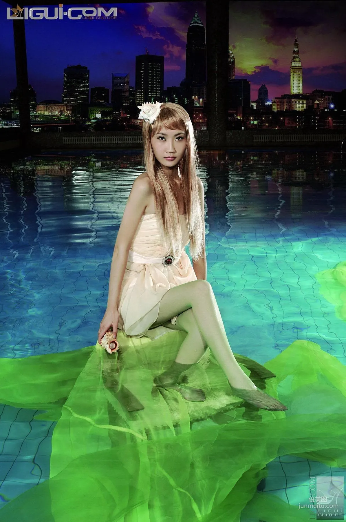 Model 馬鑫茹《人魚的夢想》 [麗櫃LiGui] 絲足寫真圖片 14