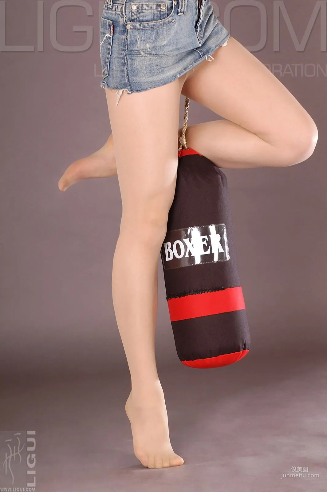 [麗櫃LiGui] Model 由美《牛仔搏擊女郎》絲足寫真集圖片 30