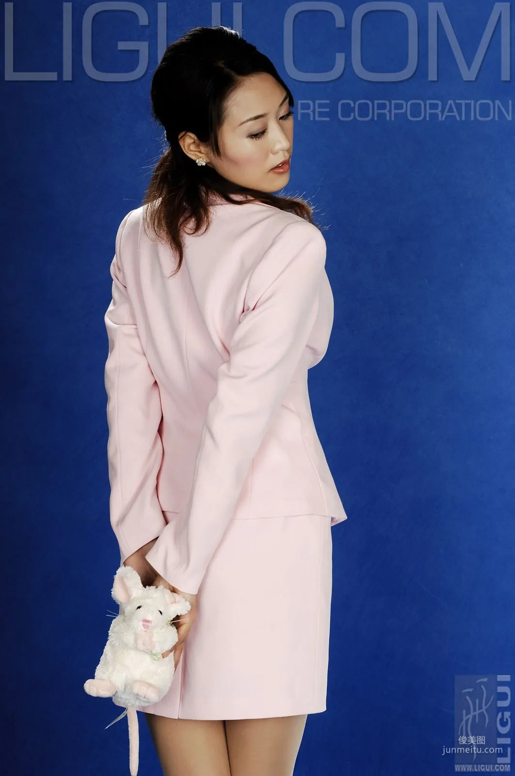 [麗櫃LiGui] Model 凱咪《兩隻幸福的小老鼠》絲足寫真集圖片 9