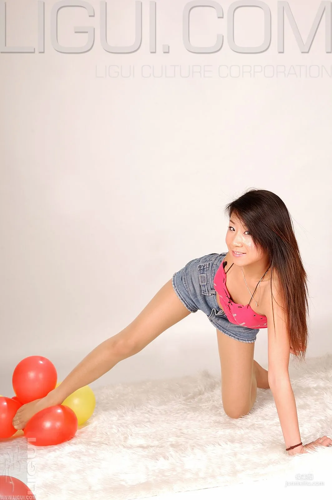 [丽柜LiGui] Model 默默《牛仔女孩》丝足写真集图片15