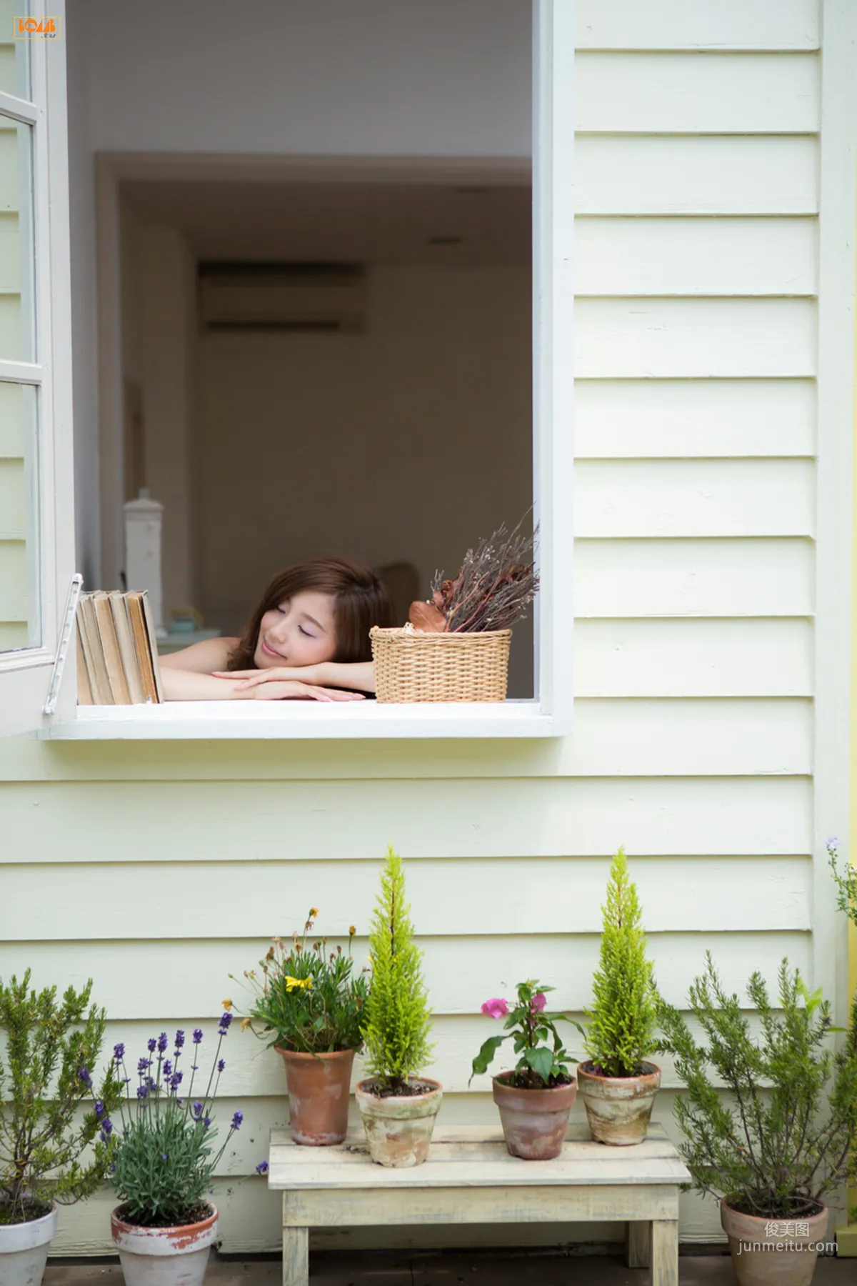 Aya Asahina 朝比奈彩 寫真集 [Bomb.TV] 2015年08月号 20