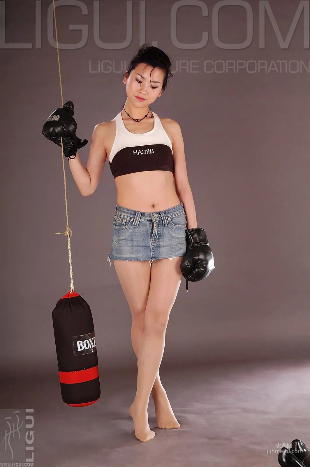 [麗櫃LiGui] Model 由美《牛仔搏擊女郎》絲足寫真集圖片 38