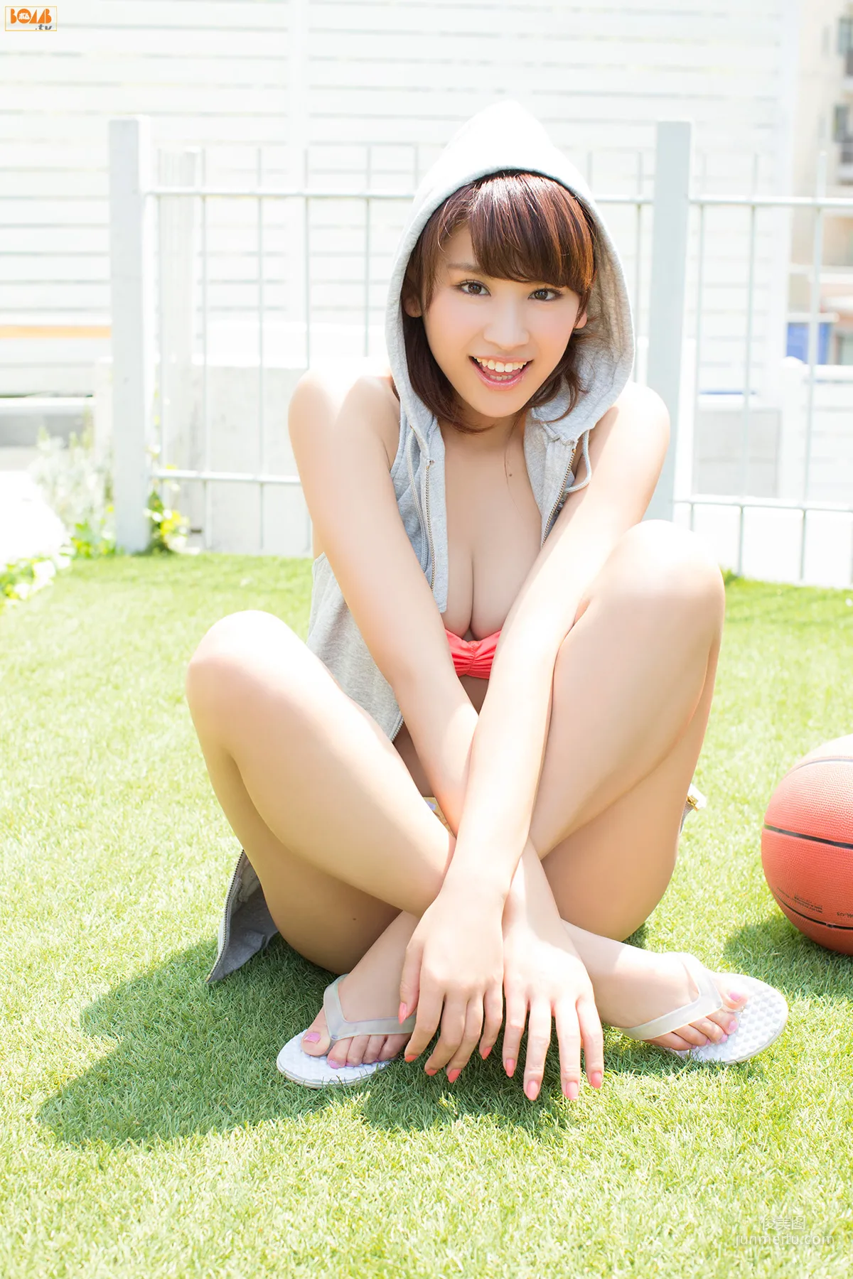 [Bomb.TV] 2014年05月号 久松郁実 Ikuni Hisamatsu 寫真集 32