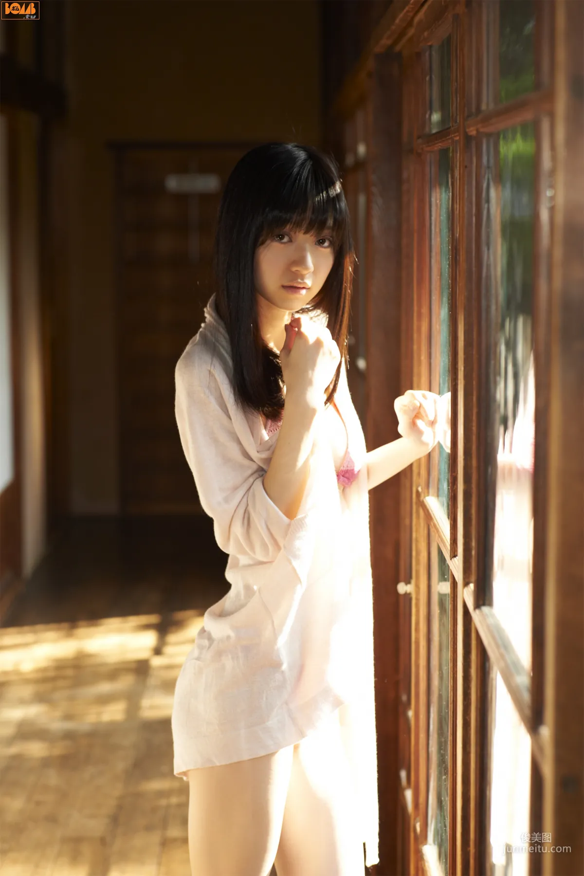 [Bomb.TV] 2011年02月号 Aizawa Rina 逢澤莉娜/逢沢りな 寫真集 36