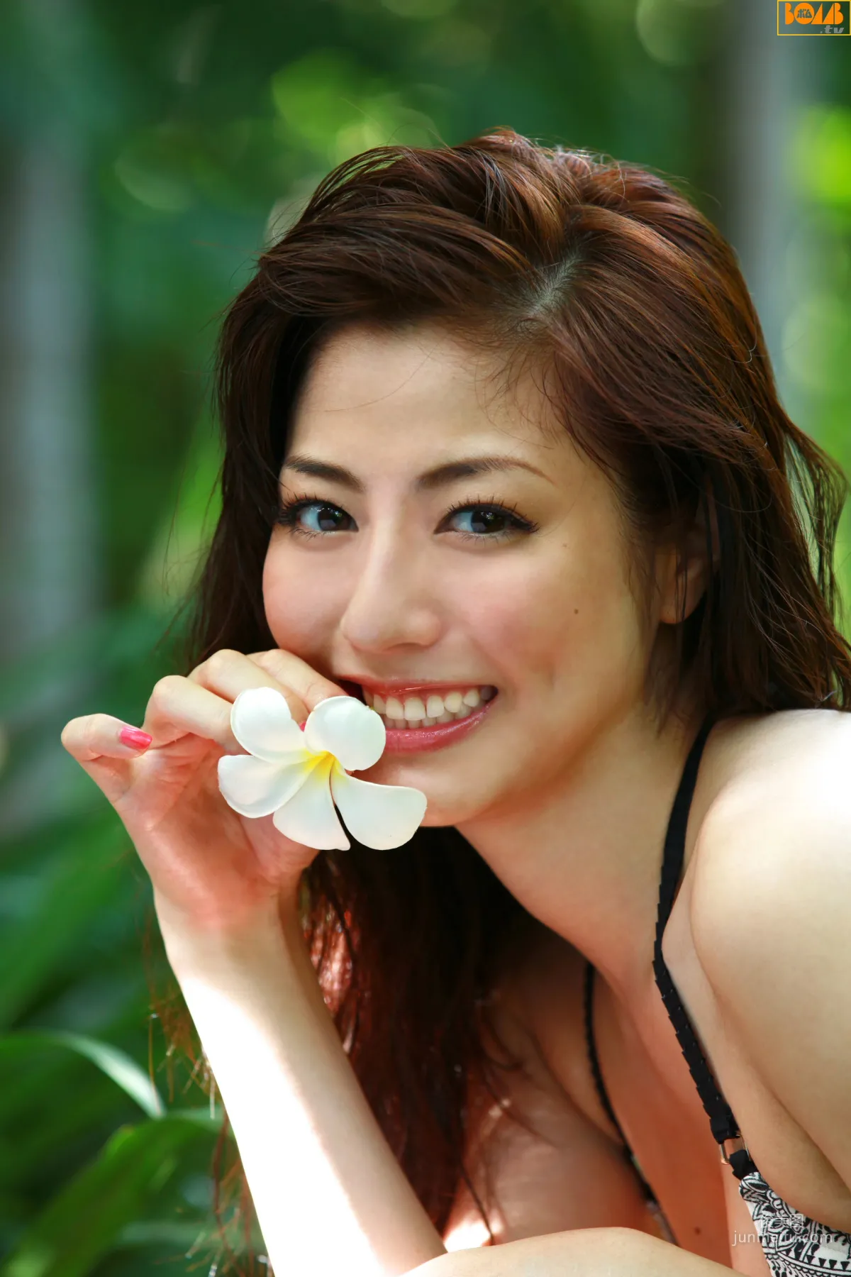 [Bomb.TV] 2011年11月号 杉本有美 Yumi Sugimoto 寫真集 39