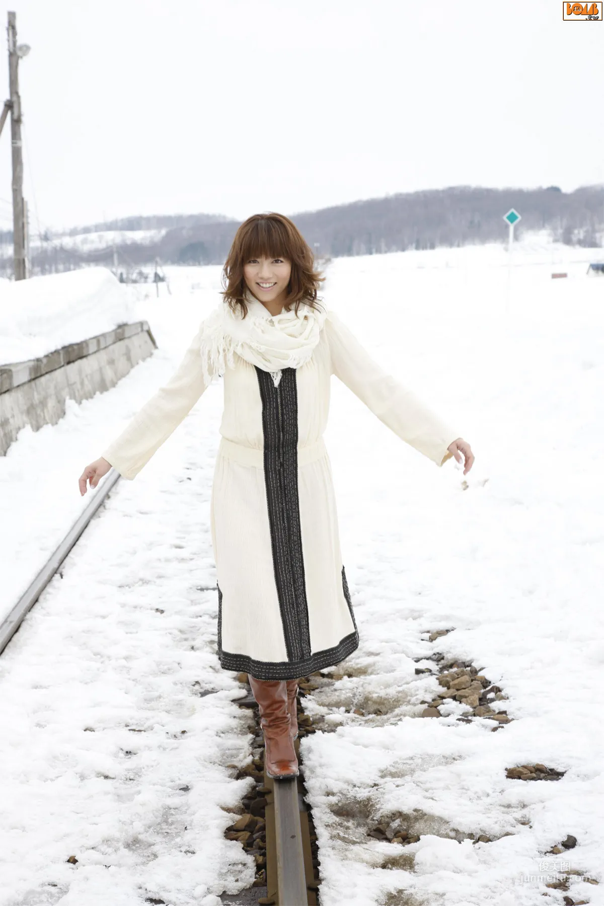 甲斐まり恵《意外なほどに大胆に》 写真集 [Bomb.TV] 2011年02月号 23