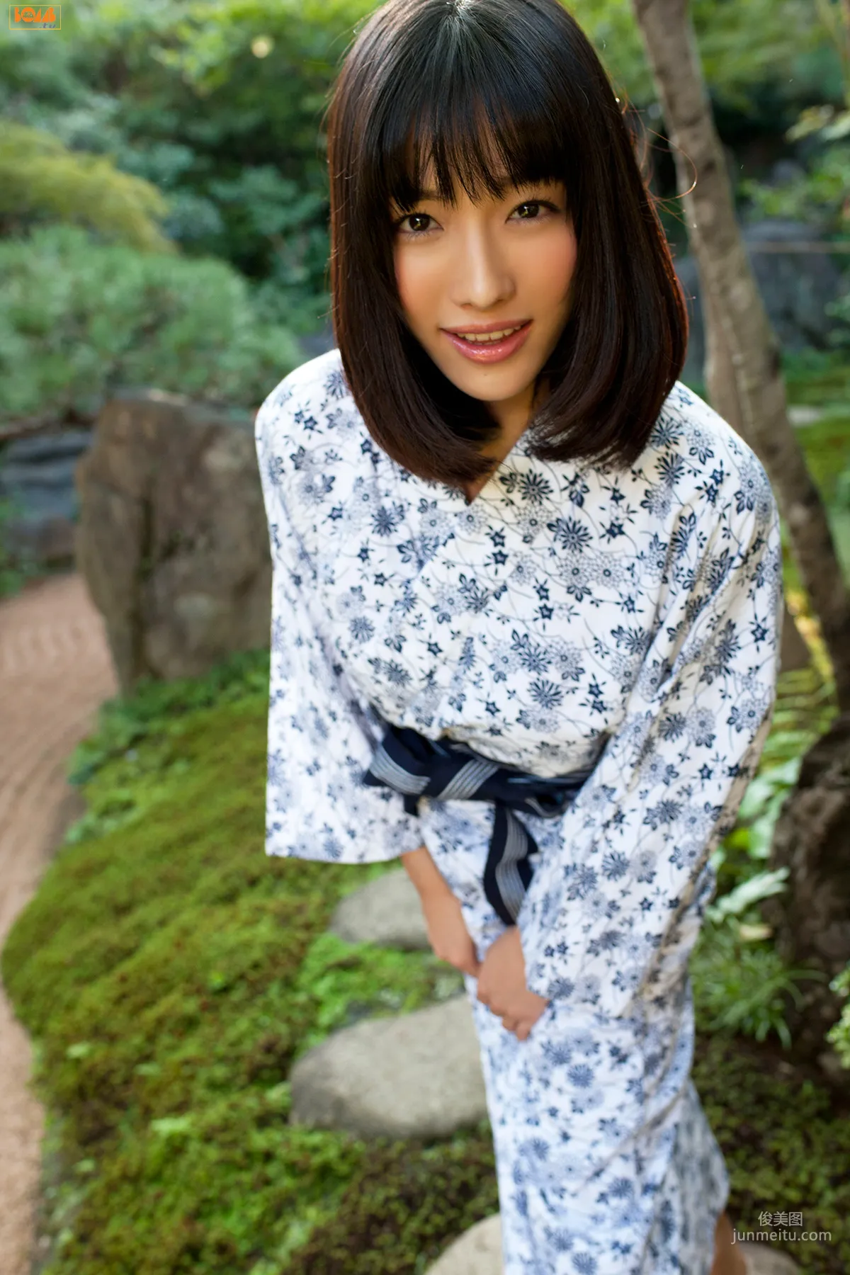 栗田恵美×今野杏南《温泉游》 写真集 [Bomb.TV] 2012年12月号 10