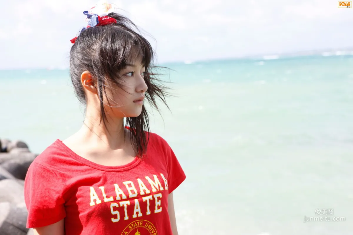三宅ひとみ《アイドリング!!!》 写真集 [Bomb.TV] 2010年08月刊 29