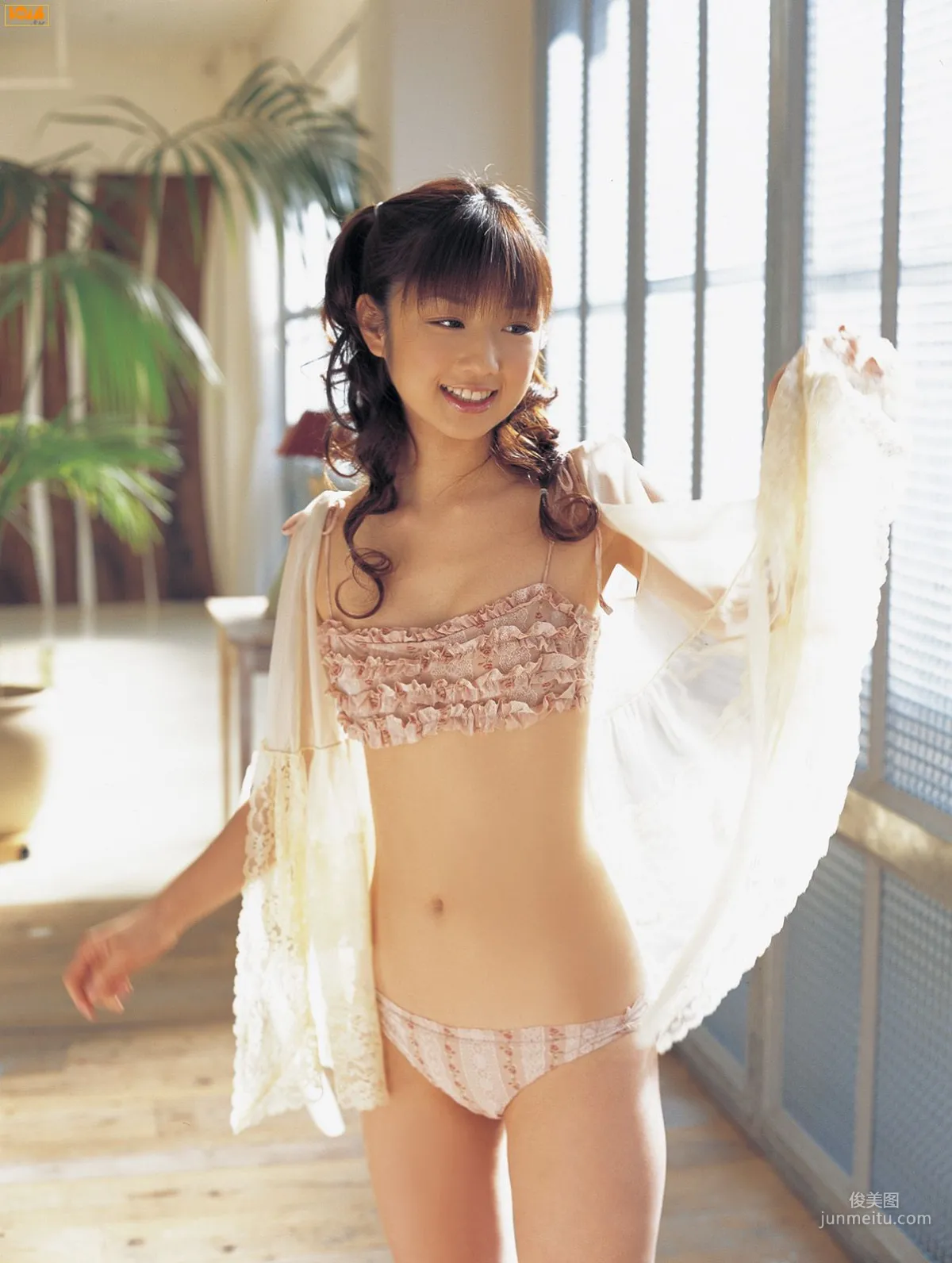 [Bomb.TV] 2006年03月刊 Yuko Ogura 小倉優子 寫真集 46
