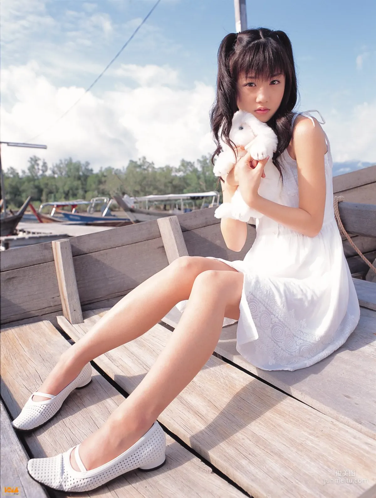 [Bomb.TV] Yuko Ogura 小倉優子 02 写真集21
