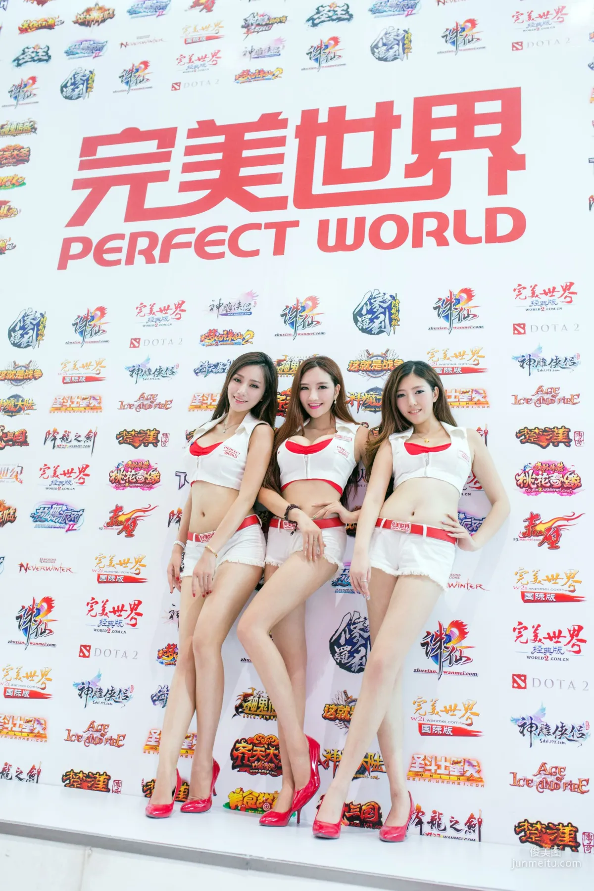 王明明《胸模冠军》 [推女郎TuiGirl] No.019 写真集37