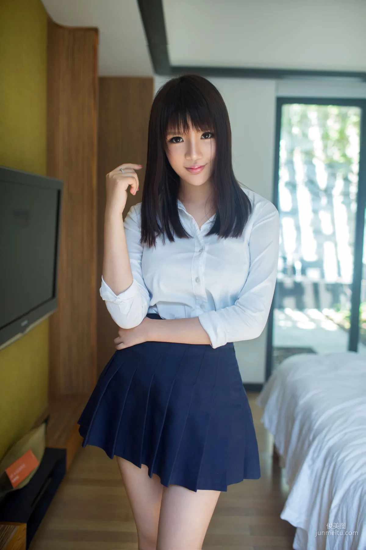 王依萌《萌顔巨乳、高大白美》 [推女郎TuiGirl] No.063 寫真集 1