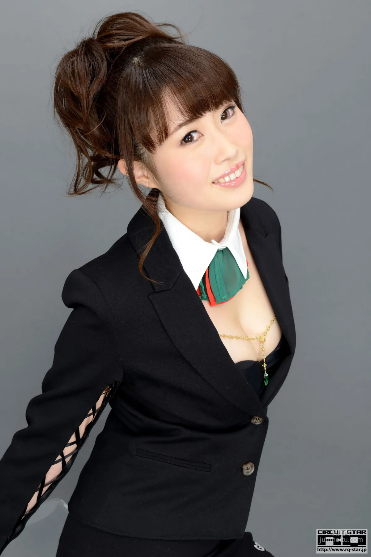 [RQ-STAR] NO.00909 Tsukina Kuramoto 倉本月奈 Race Queen 賽車女郎 寫真集 44