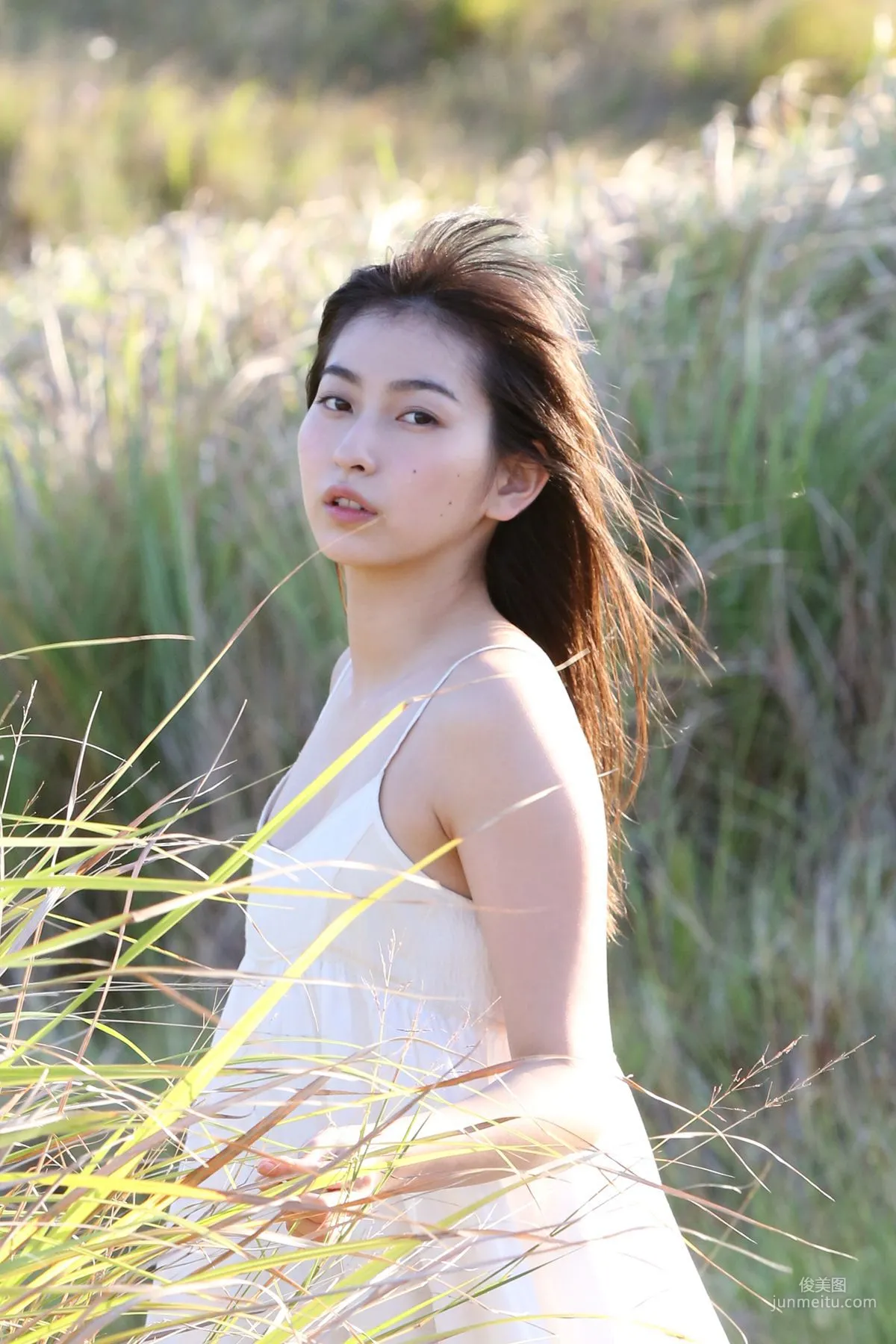 植村あかり/植村亞加莉 Akari Uemura [Hello! Project Digital Books] Vol.151 寫真集 70