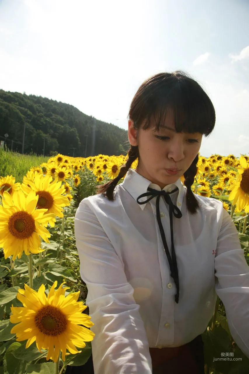 菅谷梨沙子 Risako Sugaya [Hello! Project Digital Books] Vol.68 寫真集 100
