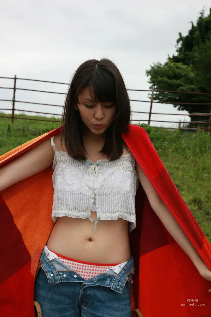 菅谷梨沙子 Risako Sugaya [Hello! Project Digital Books] Vol.68 寫真集 106