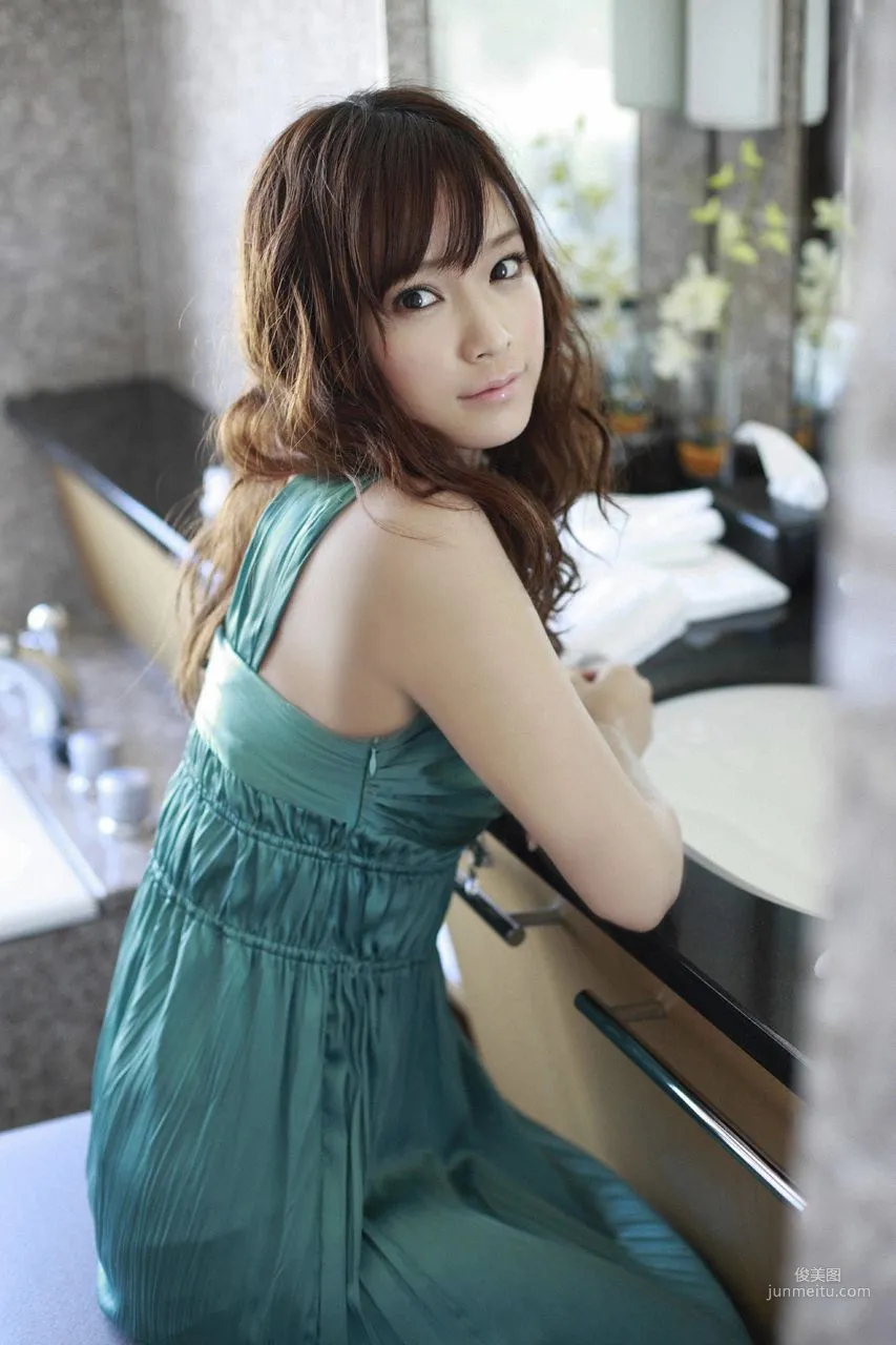 Eri Kamei 亀井絵裡 [Hello! Project Digital Books] Vol.65 寫真集 55