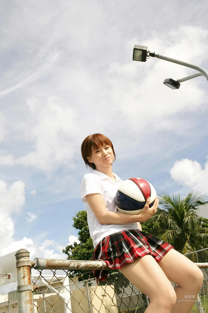 Kamei Eri 龜井繪裡/亀井絵裡 [Hello! Project Digital Books] Vol.24 寫真集 42