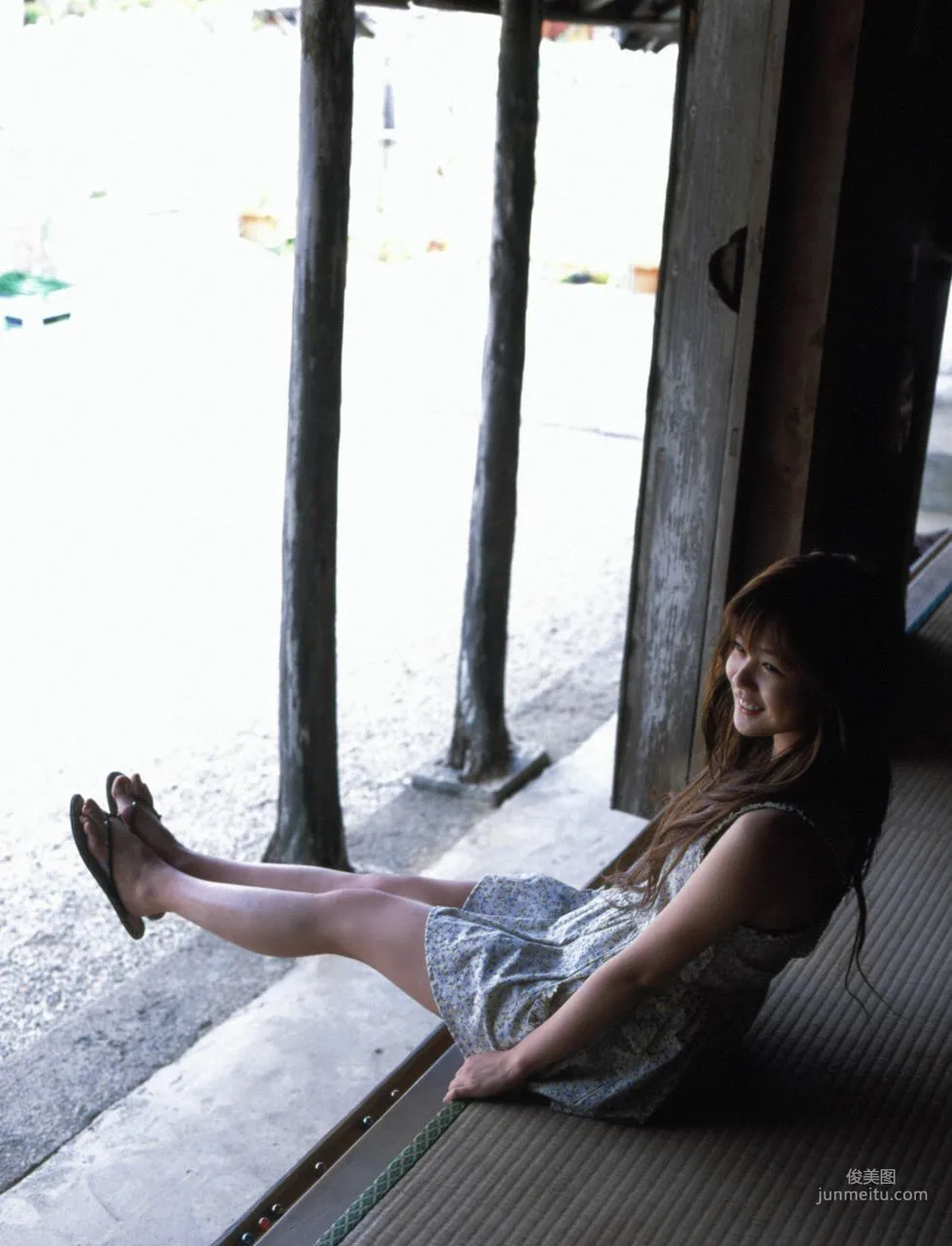 Risa Niigaki 新垣裡沙 [Hello! Project Digital Books] Vol.45 寫真集 27