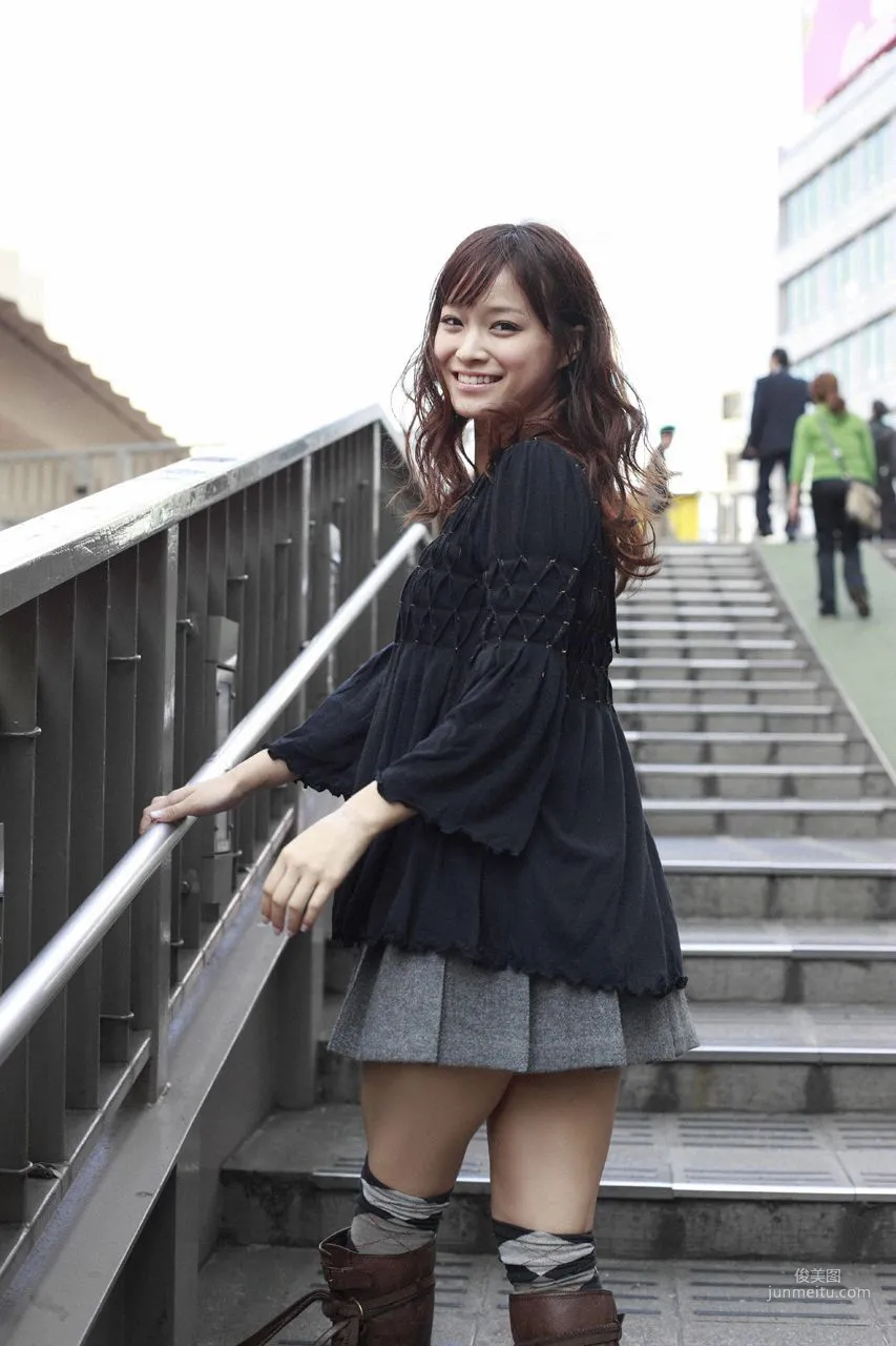 Eri Kamei 亀井絵里 [Hello! Project Digital Books] Vol.65 写真集1