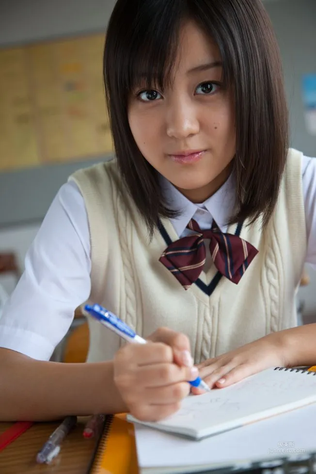 萩原舞 Mai Hagiwara [Hello! Project Digital Books] Vol.70 寫真集 15