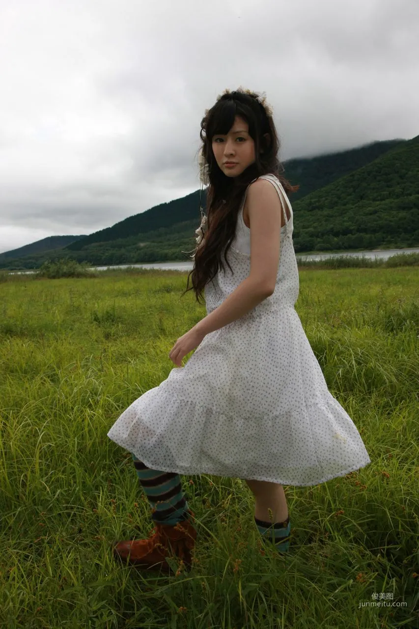 菅谷梨沙子 Risako Sugaya [Hello! Project Digital Books] Vol.68 寫真集 16
