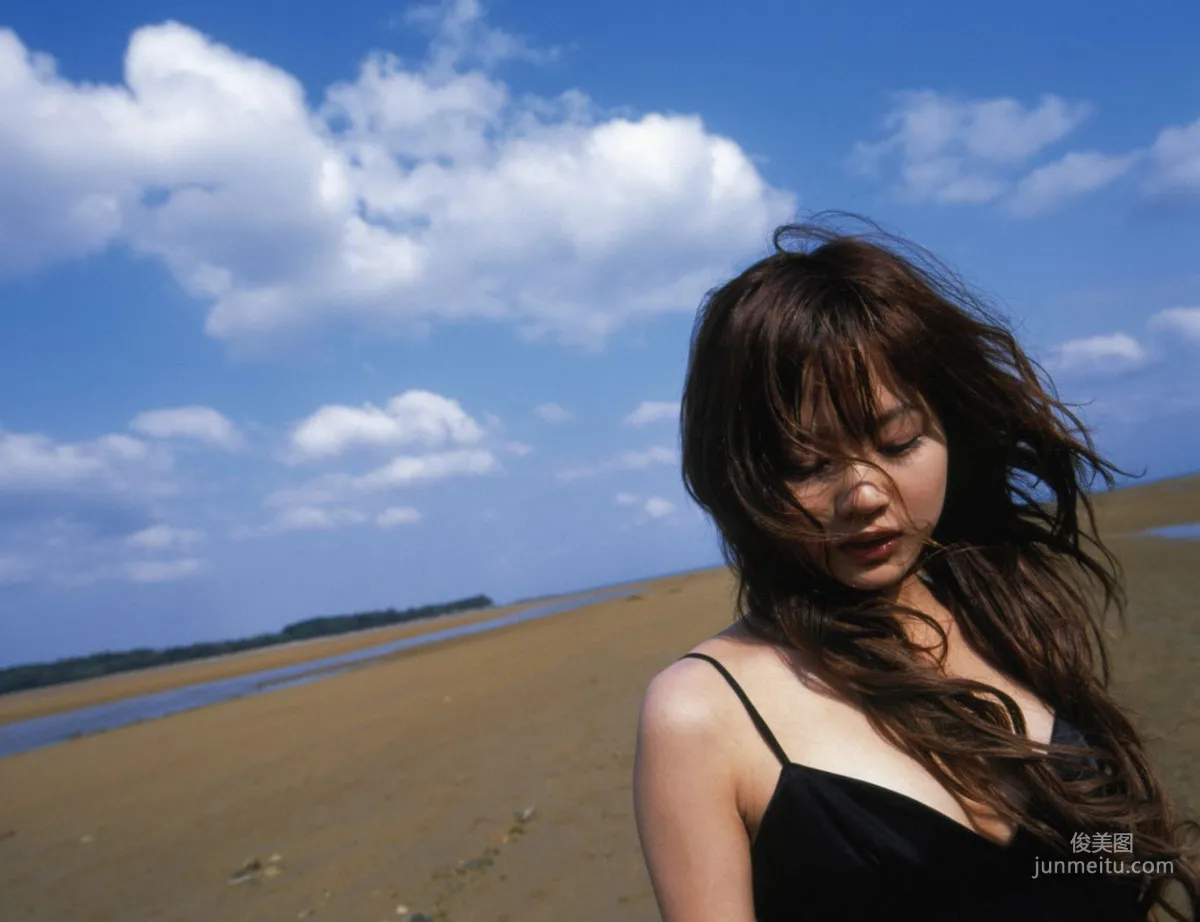 Risa Niigaki 新垣裡沙 [Hello! Project Digital Books] Vol.45 寫真集 22