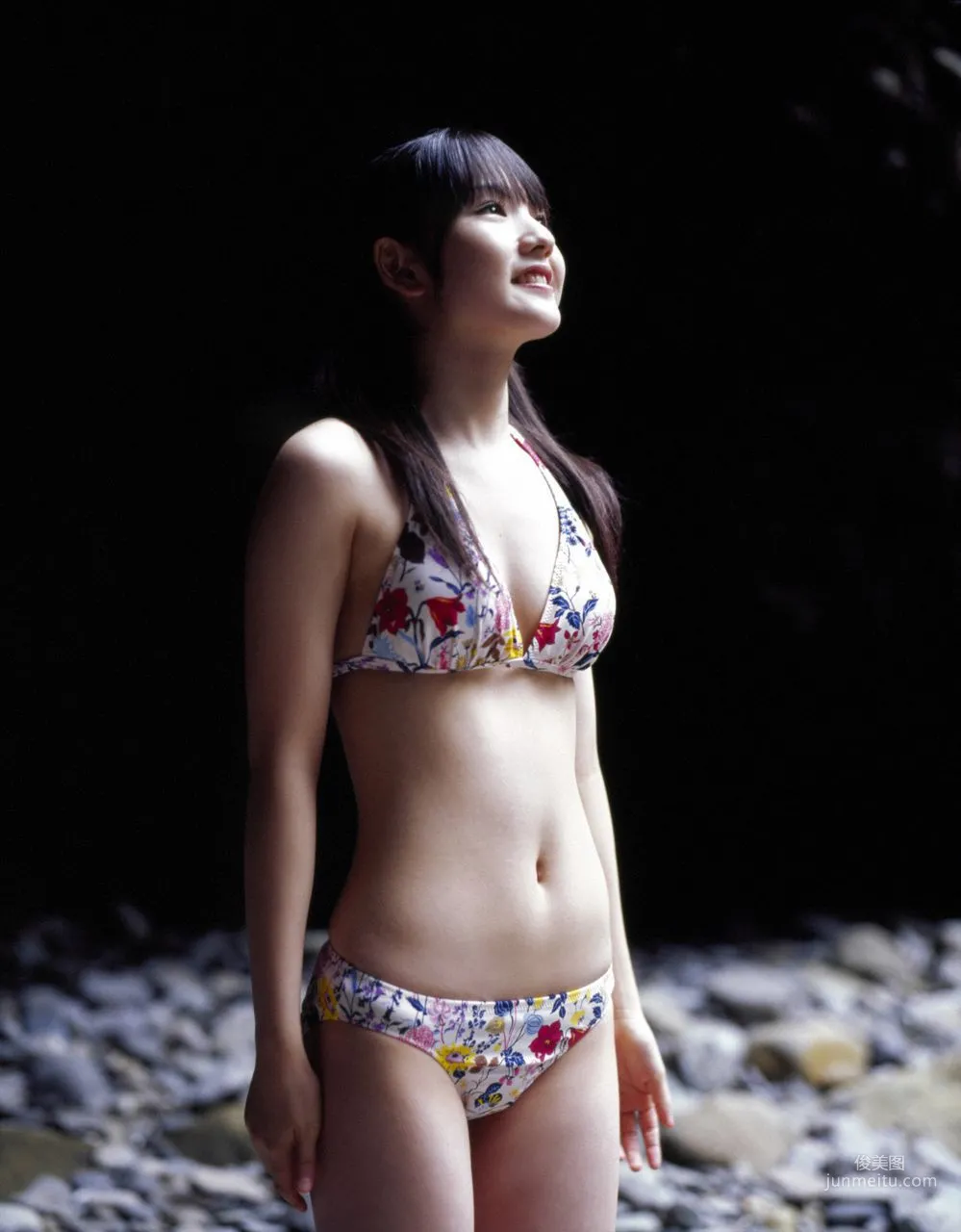 石川梨華、道重さゆみ [Hello! Project Digital Books] Vol.21 寫真集 35