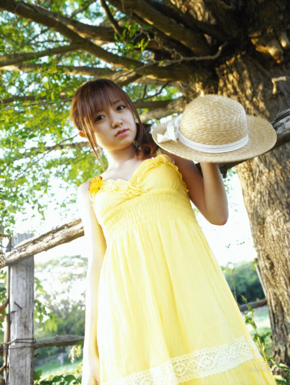 Asami Konno 绀野朝美/紺野あさ美 [Hello! Project Digital Books] Vol.36 寫真集 15