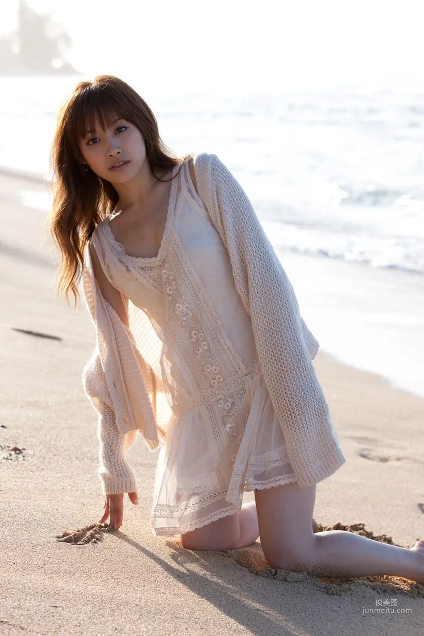 高橋愛 Ai Takahashi [Hello! Project Digital Books] Vol.74 寫真集 45