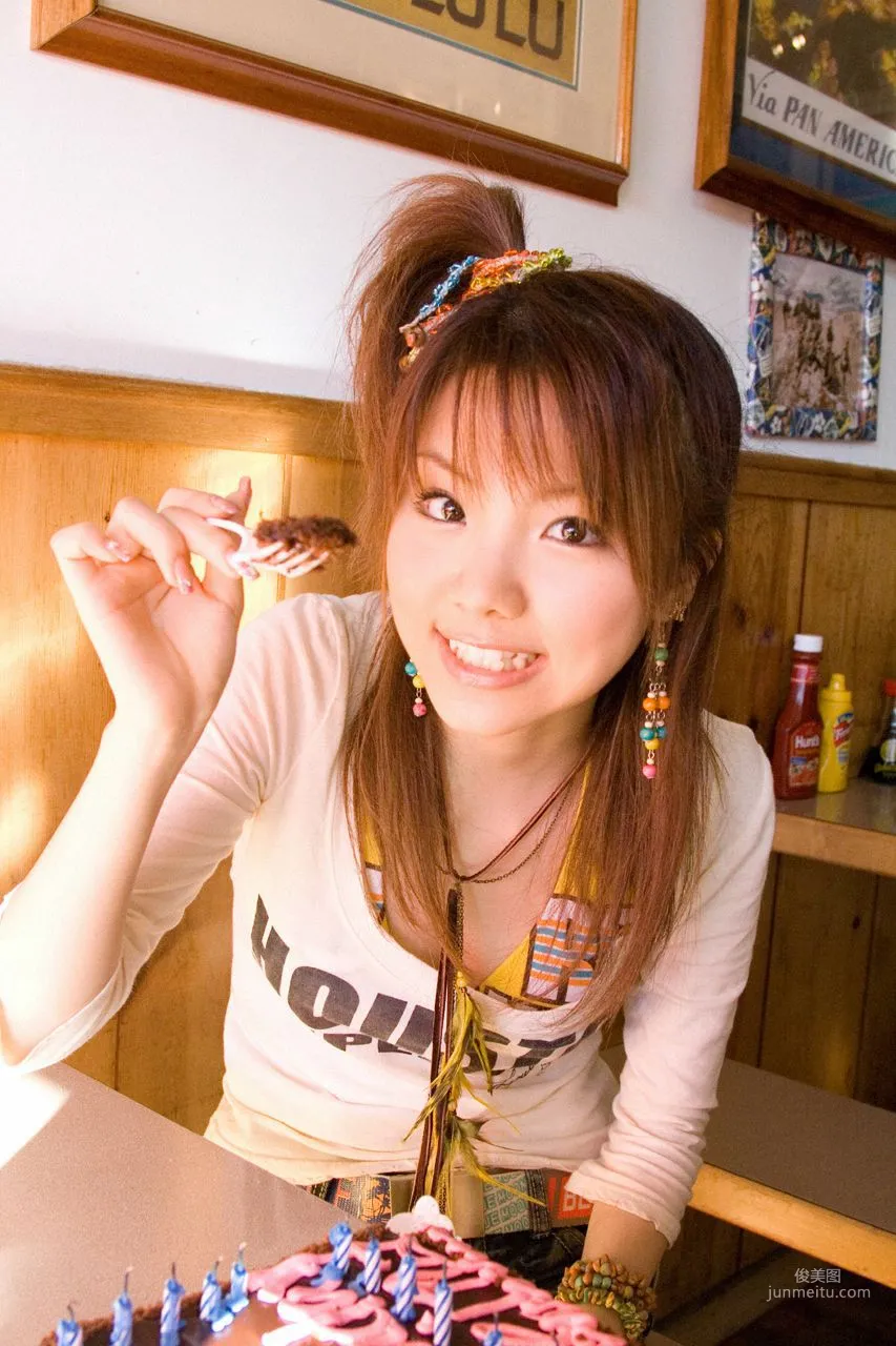 Tanaka Reina 田中れいな [Hello! Project Digital Books] Vol.37 寫真集 28