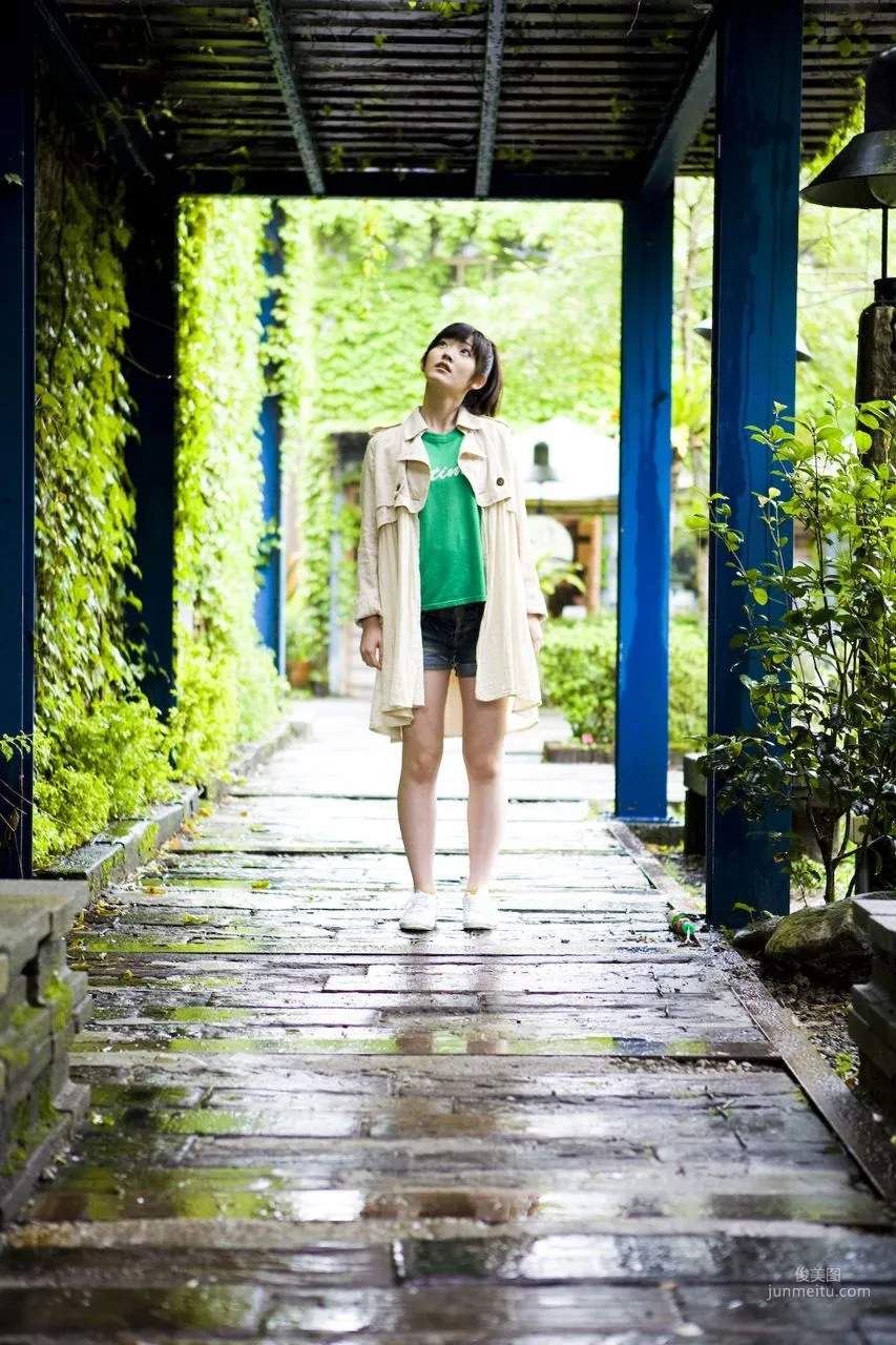 鈴木愛理 Suzuki Airi [Hello! Project Digital Books] Vol.66 写真集72
