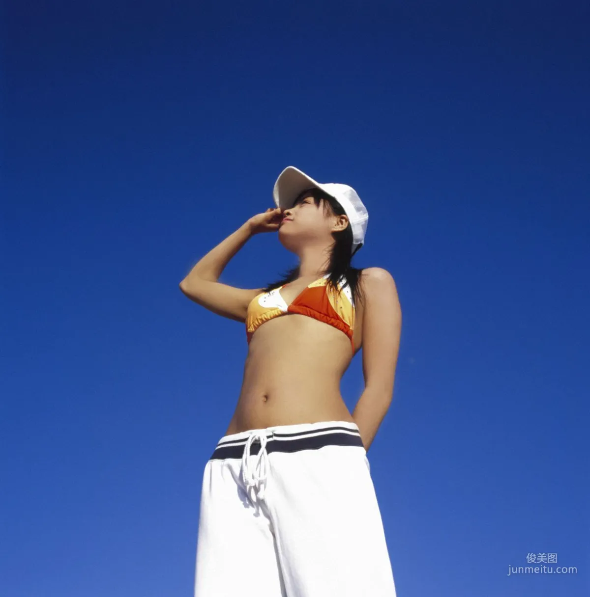 Eri Kamei 亀井絵裡 [Hello! Project Digital Books] Vol.17 寫真集 40