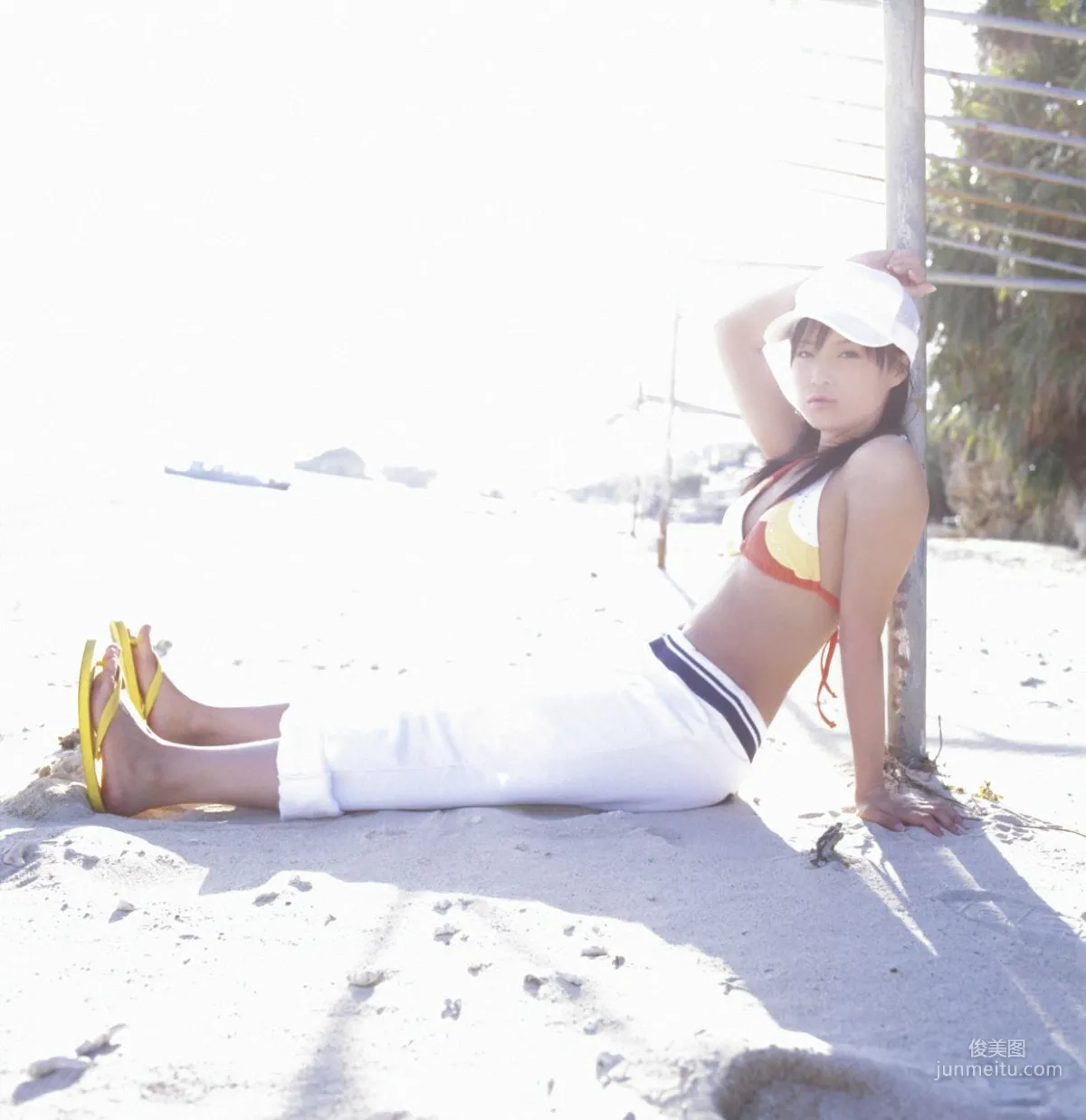 Eri Kamei 亀井絵裡 [Hello! Project Digital Books] Vol.17 寫真集 38